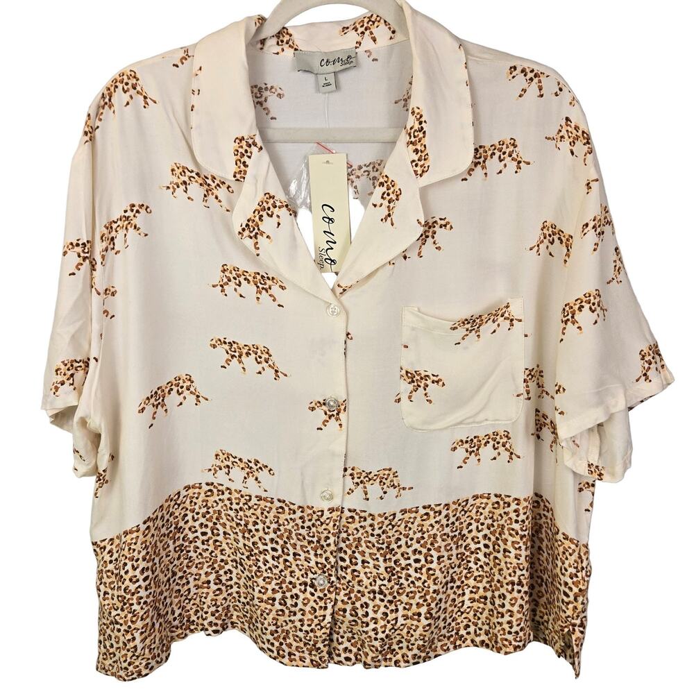 Como Sleep Leopard Print Short Sleeve Button Up Top L Rayon Jungle NWT African